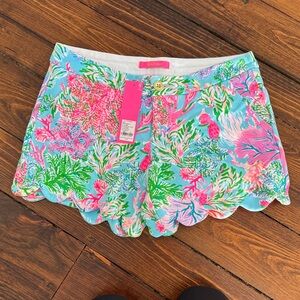 Colorful Lilly Pulitzer Scalloped Hem Shorts